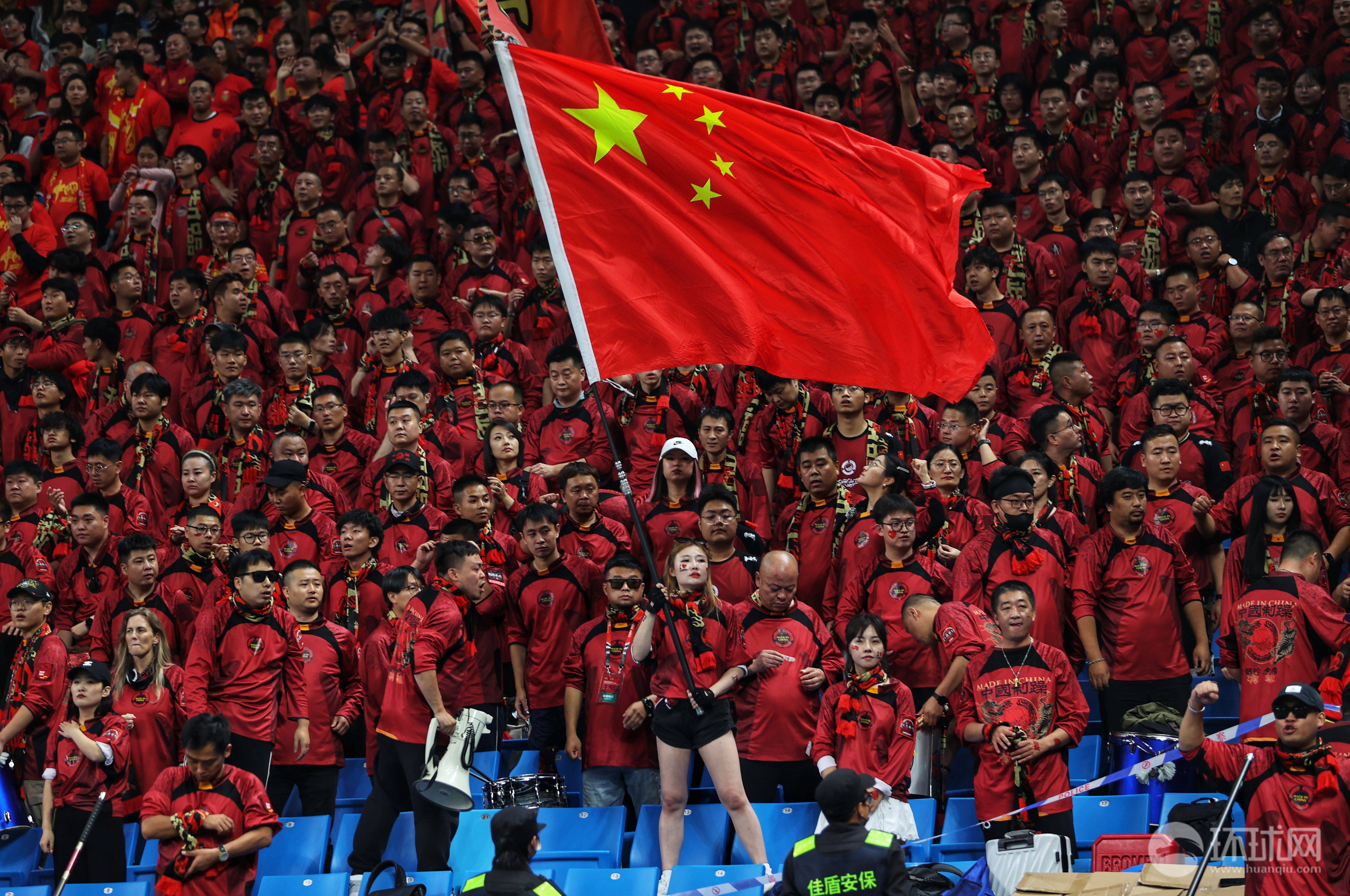 国际足联世俱杯-国际足球赛事中中国队实力大涨，备受瞩目